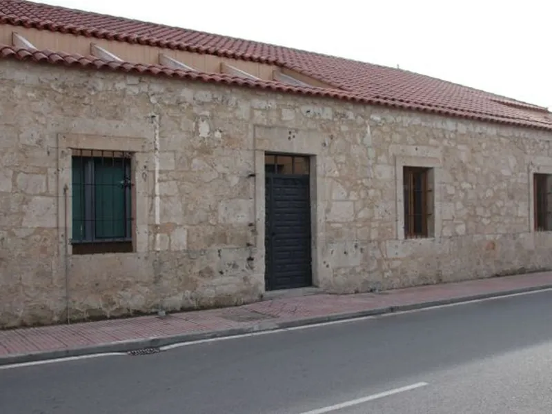 proyecto CENTRO DE SALUD CALZADA DE VALDUNCIEL